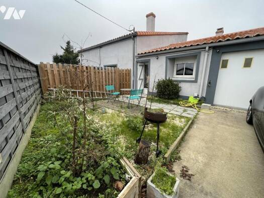 Maison de plain-pied à vendre 178 600 € 2 pièces 1 chambre 46 m² 138 m² de terrain Sainte-Luce-sur-Loire 44980