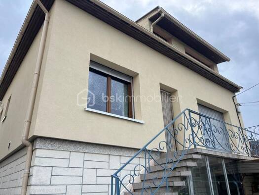 Maison à vendre 440 000 € 7 pièces 4 chambres 162 m² 300 m² de terrain Cottage Arnouville 95400