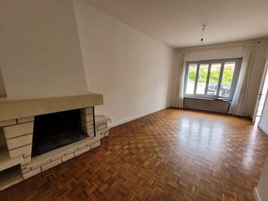 Maison à louer 750 € 4 pièces 3 chambres 130 m² Auch 32000