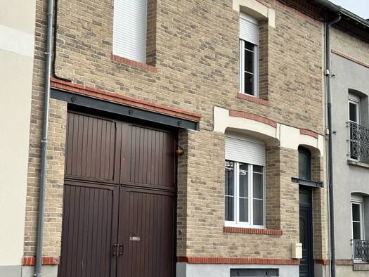 Maison à vendre 304 500 € 4 pièces 3 chambres 149 m² St Leonard 51500
