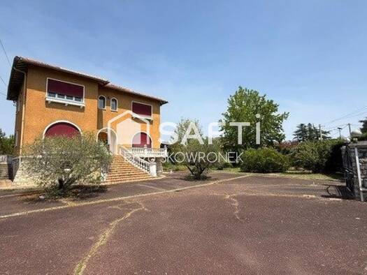 Maison à vendre 379 500 € 8 pièces 4 chambres 220 m² 2 720 m² de terrain Turquet-Monges Le Passage 47520