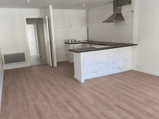 Duplex à vendre 84 000 € 5 pièces 2 chambres 72 m² 2ème étage Castres 81100