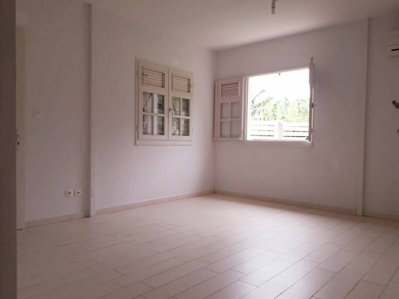 Maison à louer, 120m², CAPESTERRE BELLE EAU