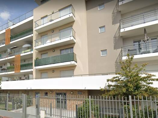 Appartement à louer 834 € 2 pièces 1 chambre 40 m² 1er étage La Rochette 77000