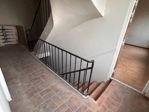 Appartement à vendre 35 000 € 2 pièces 1 chambre 38,9 m² RDC Saint-Étienne 42000