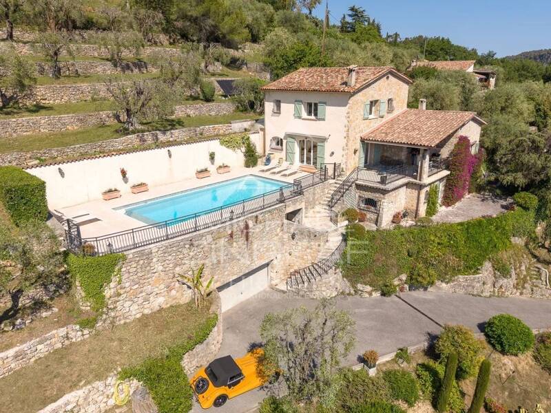 Maison à vendre, 178m², TOURRETTES SUR LOUP