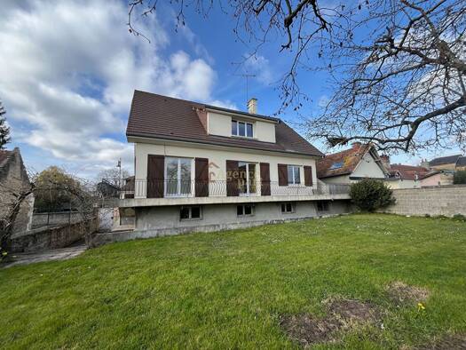 Maison à vendre 189 000 € 3 pièces 2 chambres 83 m² 389 m² de terrain Mézidon Vallée d'Auge 14270