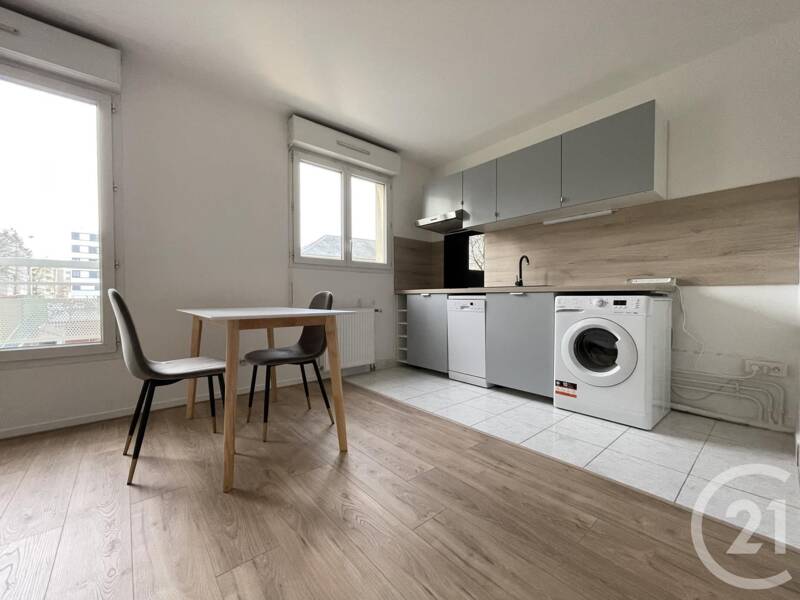 Maison à louer, 44m², COURCOURONNES