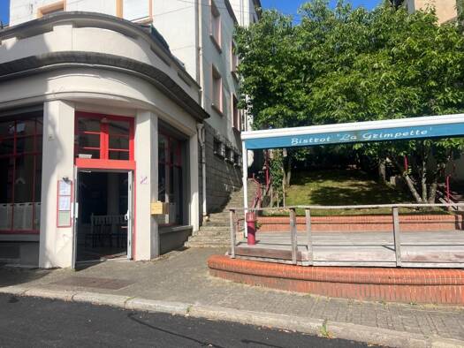 Loft à vendre 149 000 € 3 pièces 160 m² RDC Parc la Verrerie-Le Guide Le Creusot 71200