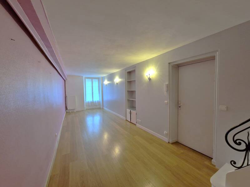 Maison à vendre, 59m², BELLEY