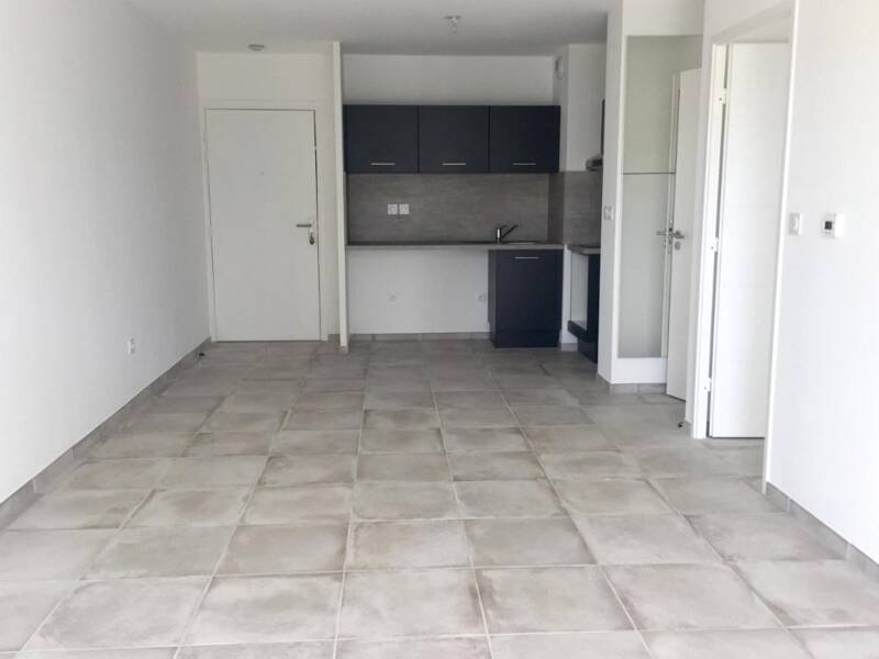 Maison à louer, 41m², PRADES LE LEZ