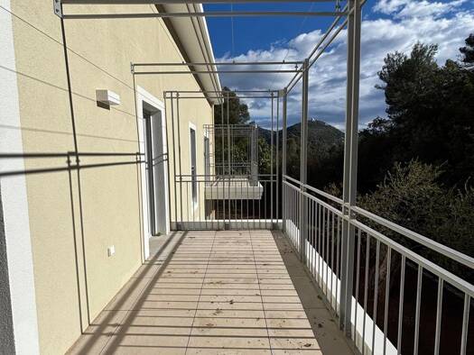 Appartement à vendre - neuf 369 000 € 3 pièces 2 chambres 61 m² Saint-André-de-la-Roche 06730