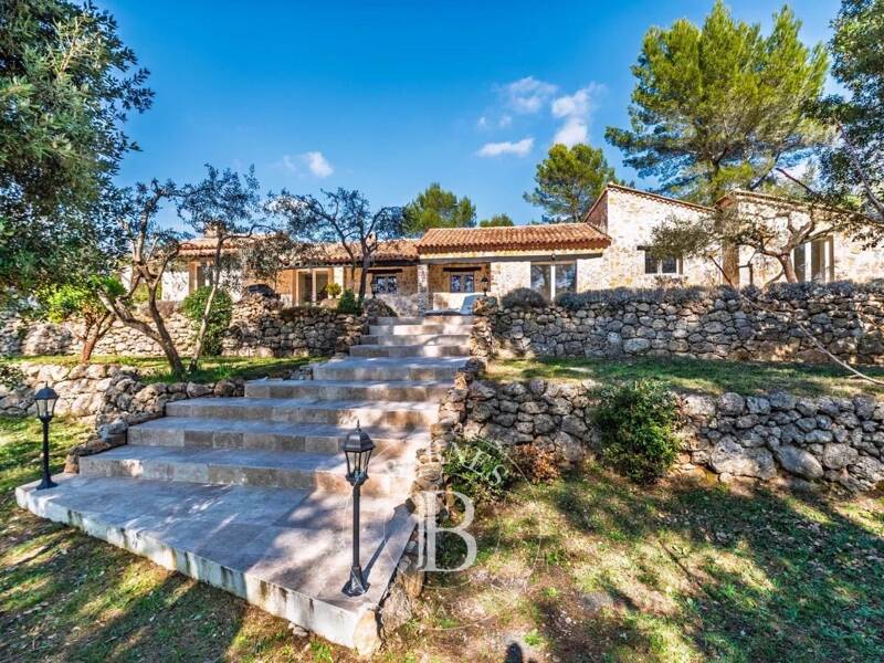 Maison à vendre, 150m², BAGNOLS EN FORET