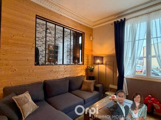 Maison de ville à vendre 199 900 € 5 pièces 4 chambres 100 m² 181 m² de terrain Montdidier 80500