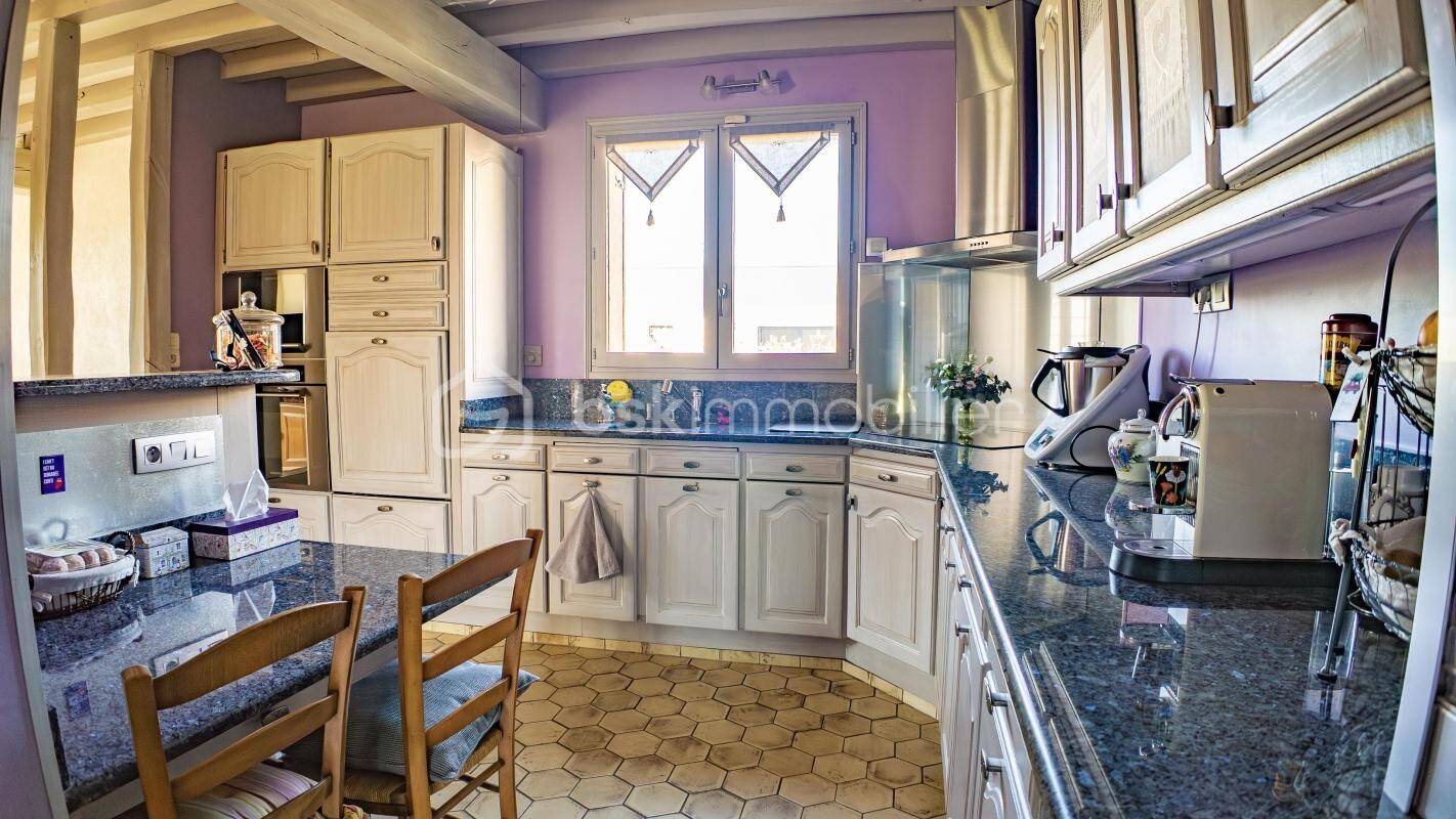 Maison à vendre, 135m², VARENNES VAUZELLES