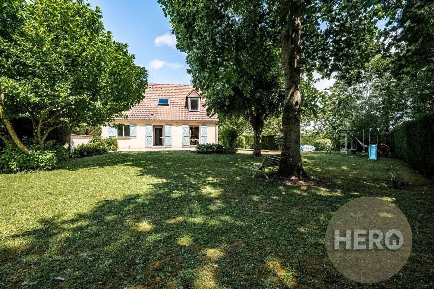 Maison à vendre, 130m², MONTFORT L'AMAURY