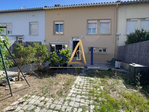Immeuble à vendre 264 500 € 140 m² Saint Assiscle Perpignan 66000