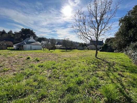 Terrain constructible viabilisé à vendre 499 550 € 500 m² de terrain Baden 56870