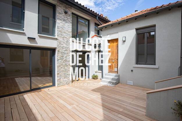 Maison à vendre 290 000 € 4 pièces 3 chambres 82 m² Centre Ville Saint Fons 69190