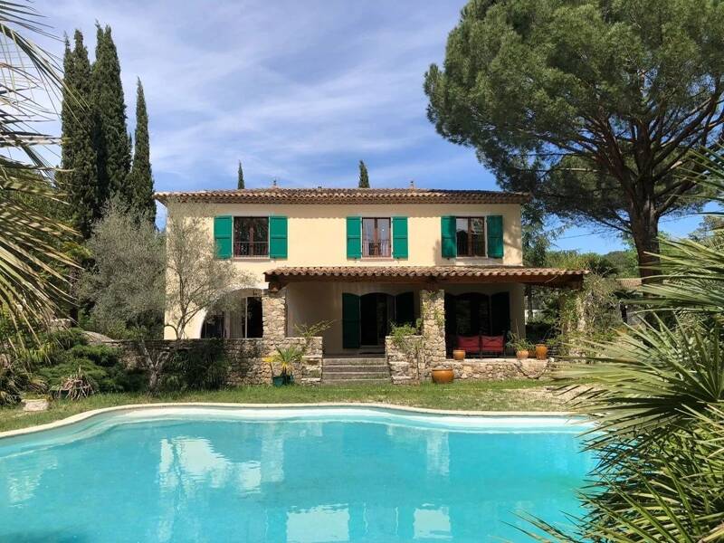 Maison à vendre, 180m², BAGNOLS EN FORET