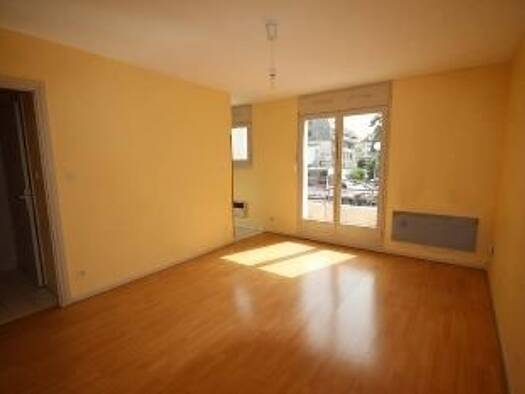 Appartement à louer 423 € 1 pièce 25,2 m² RDC Neudorf Ouest Centre Strasbourg 67100