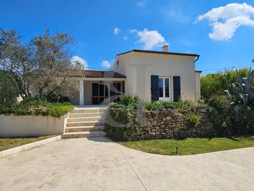 Villa à vendre 450 000 € 4 pièces 3 chambres 123 m² 1 000 m² de terrain Sainte-Cécile-les-Vignes 84290