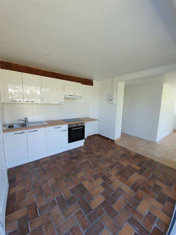 Maison à louer, 43m², LOCQUIREC