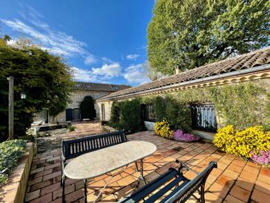 Maison à vendre 485 000 € 7 pièces 4 chambres 315 m² 34 773 m² de terrain Beaugas 47290