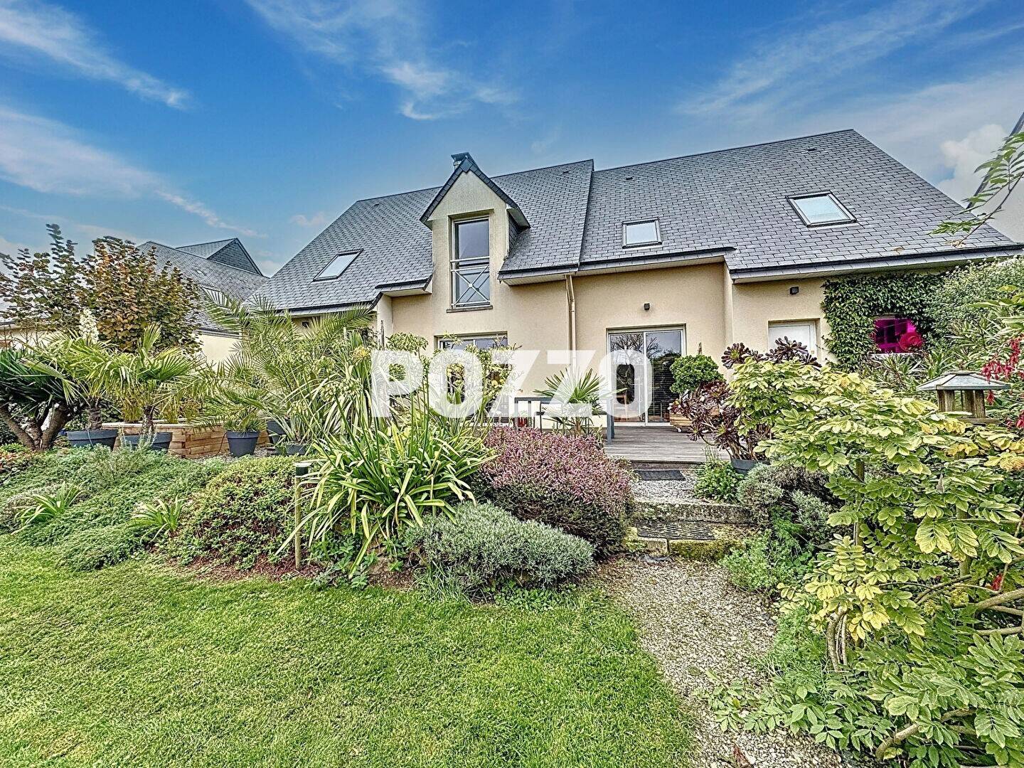 Maison à vendre, 167m², SAINT JEAN LE THOMAS