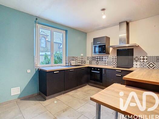 Maison à vendre 148 000 € 5 pièces 4 chambres 118 m² Est Sud Centre Sézanne 51120