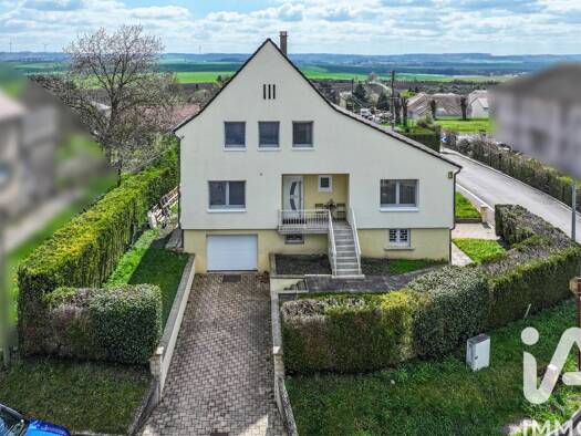 Maison à vendre 199 000 € 4 pièces 3 chambres 110 m² 693 m² de terrain Morhange 57340