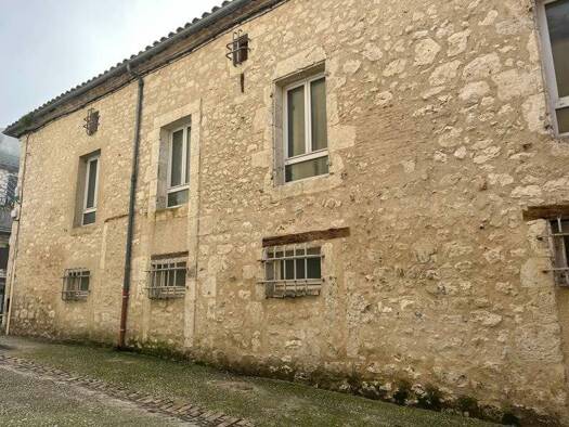 Immeuble à vendre 153 725 € 265 m² Monflanquin 47150