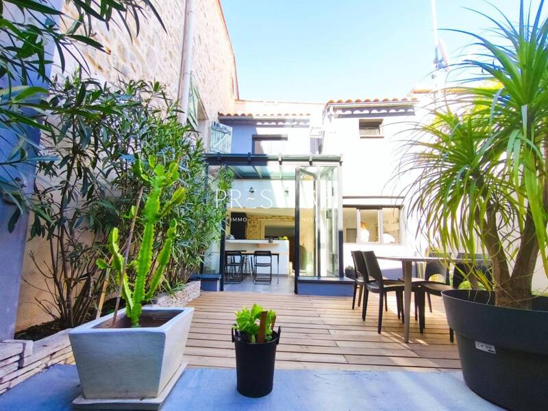 Maison à vendre, 217m², MAUGUIO