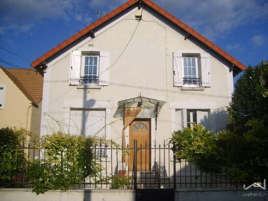 Colocation à louer 480 € 6 pièces 5 chambres 110 m² RDC Faisanderie Bas-Gare Villeneuve-le-Roi 94290