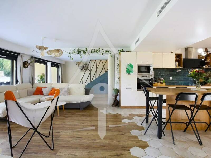 Maison à vendre, 167m², LAVERNOSE LACASSE