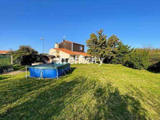 Maison de ville à vendre 242 000 € 5 pièces 4 chambres 93 m² 734 m² de terrain Brem-sur-Mer 85470