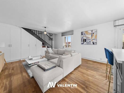 Duplex à vendre 275 000 € 6 pièces 4 chambres 112 m² Étage 2/3 Sablon Metz 57000