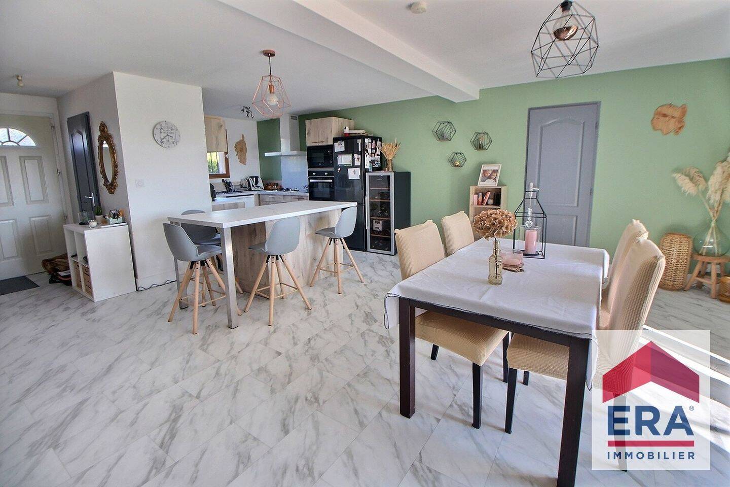 Maison à vendre, 128m², SUZE LA ROUSSE