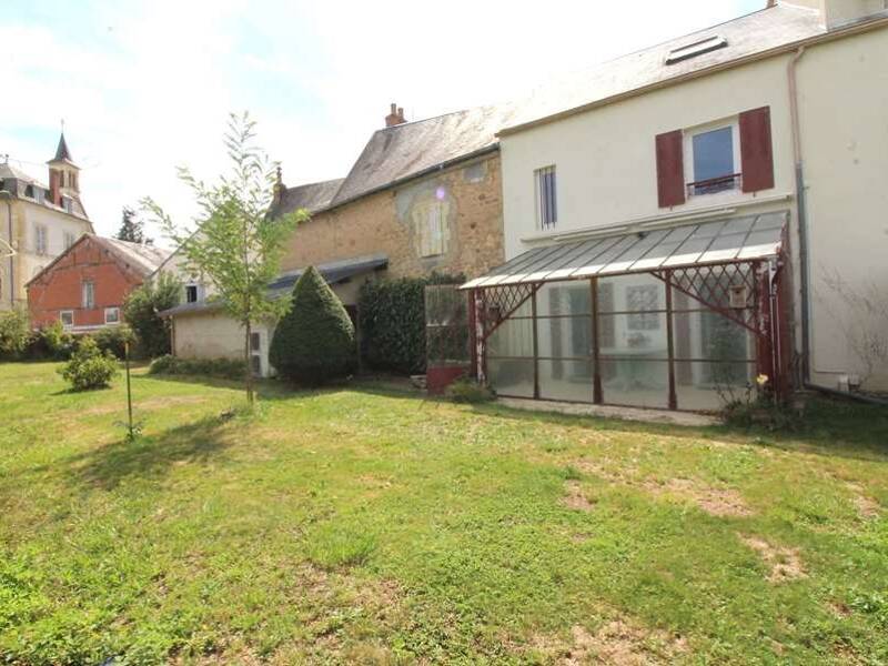 Maison à vendre, 110m², SAINT SAULGE