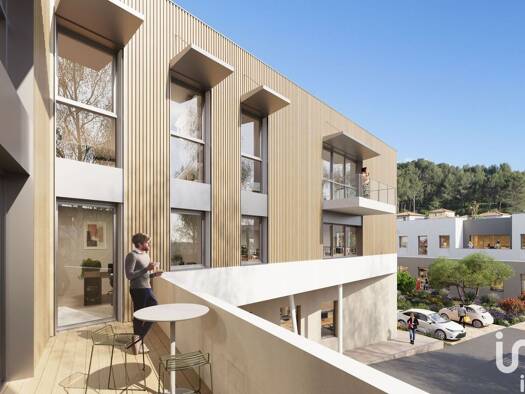 Local commercial à vendre 511 707 € 105 m² de surface de vente Est Jacou 34830