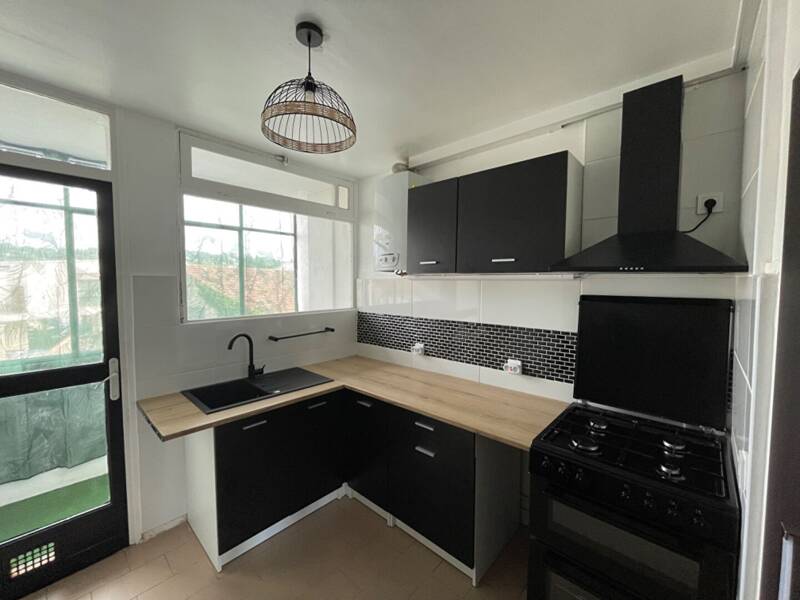 Maison à louer, 68m², NIMES