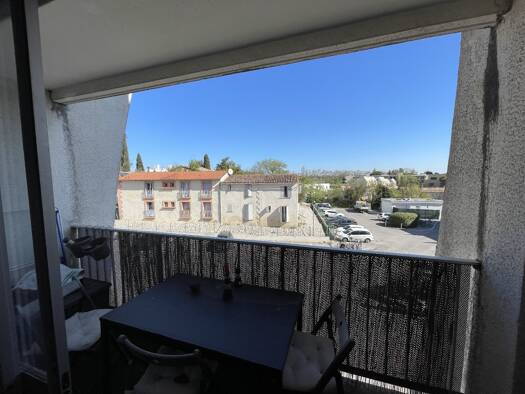 Appartement à vendre 105 000 € 1 pièce 27 m² RDC Port Marianne - Richter Montpellier 34000