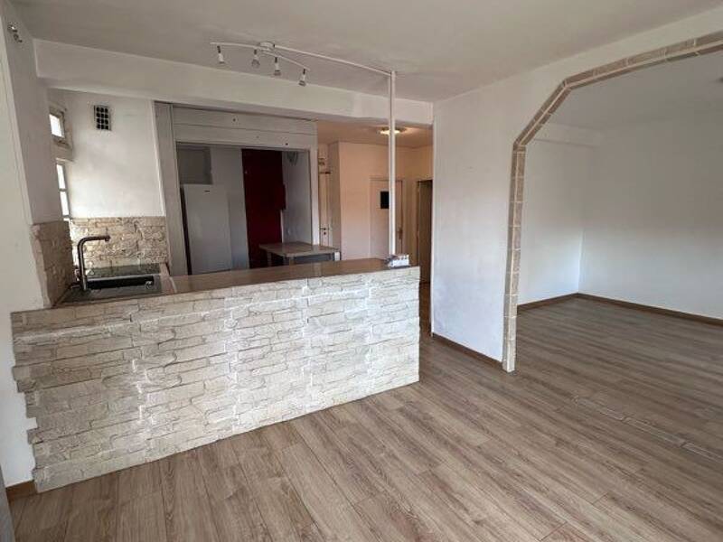 Maison à louer, 60m², MARSEILLE 4E