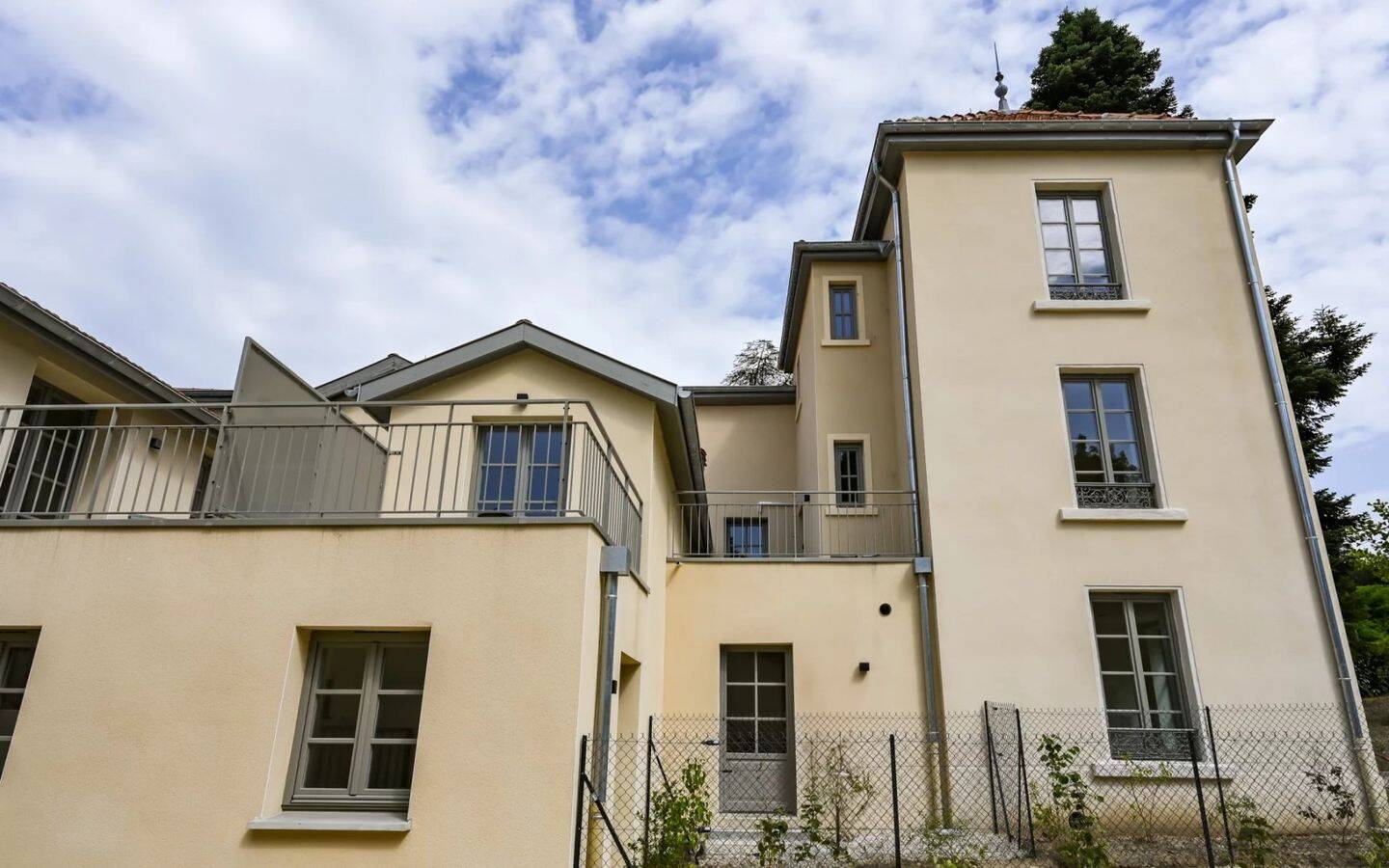 Maison à vendre, 37m², TASSIN LA DEMI LUNE