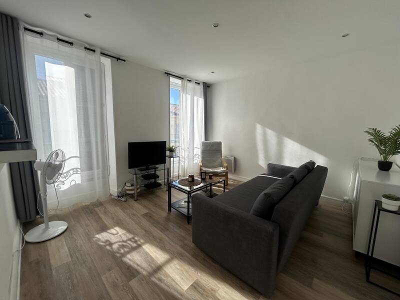 Maison à louer, 39m², MARSEILLE 3E