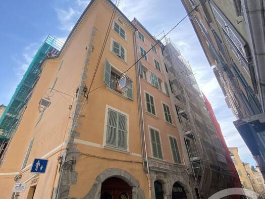 Appartement à vendre 65 000 € 1 pièce 28 m² 5ème étage Toulon 83000