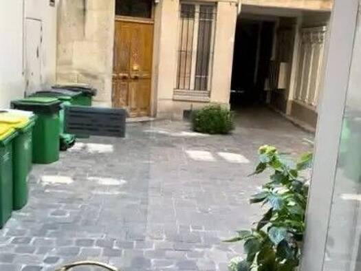 Entrepôt à vendre 472 000 € Sentier-Bonne Nouvelle Paris 2ème 75002