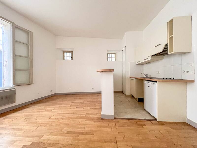 Maison à vendre, 42m², SAINTES