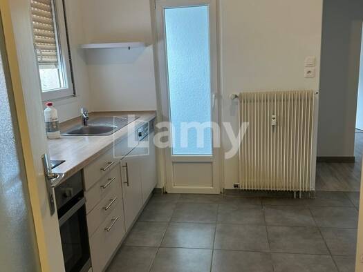 Appartement à louer 955 € 4 pièces 88 m² Étage 3/3 Centre Nord Sélestat 67600