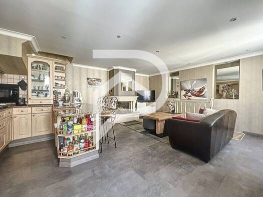 Maison à vendre 330 000 € 4 pièces 3 chambres 94 m² Chennevières-sur-Marne 94430